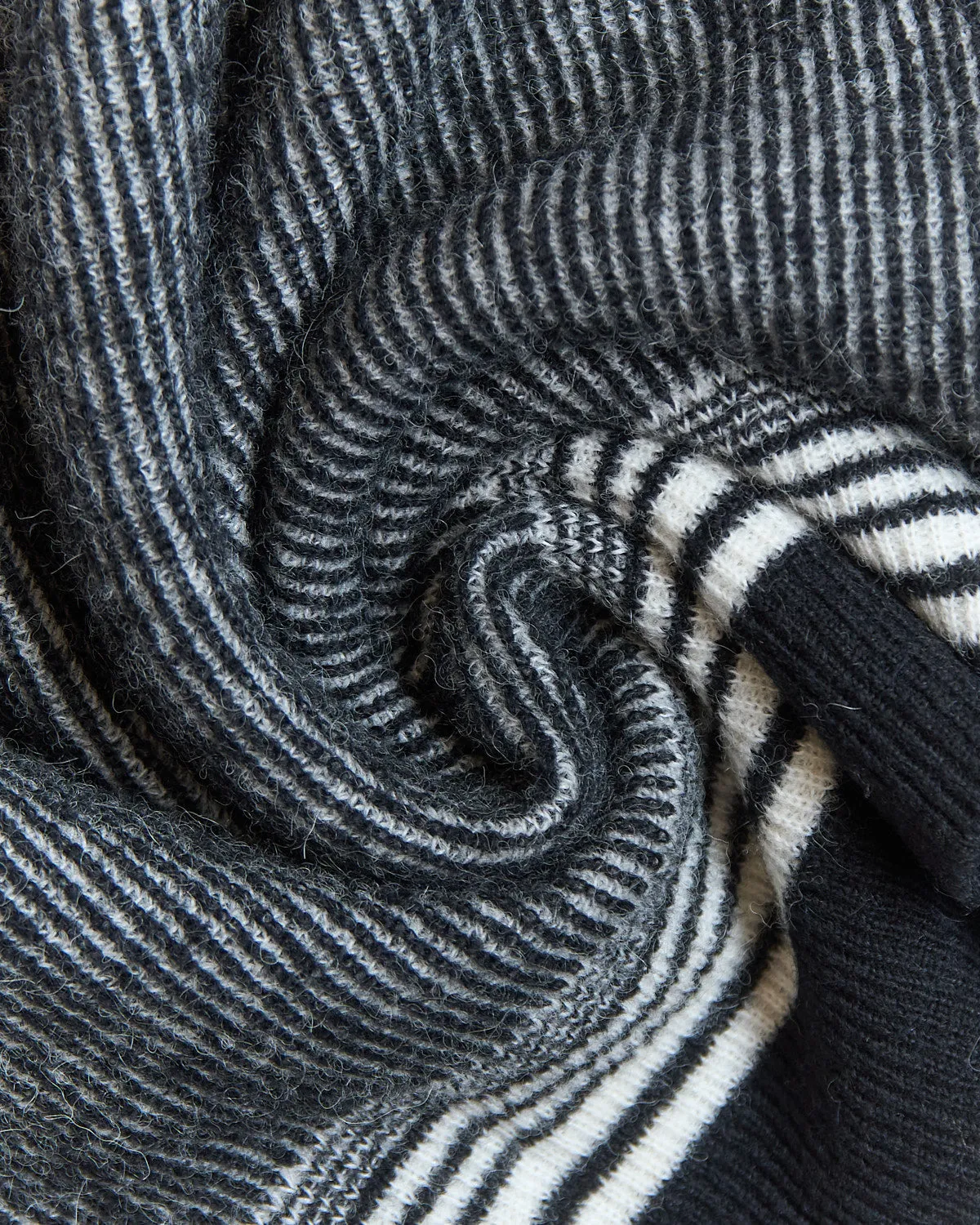 Tomar Easy Fit Crewneck With Multi Stripes