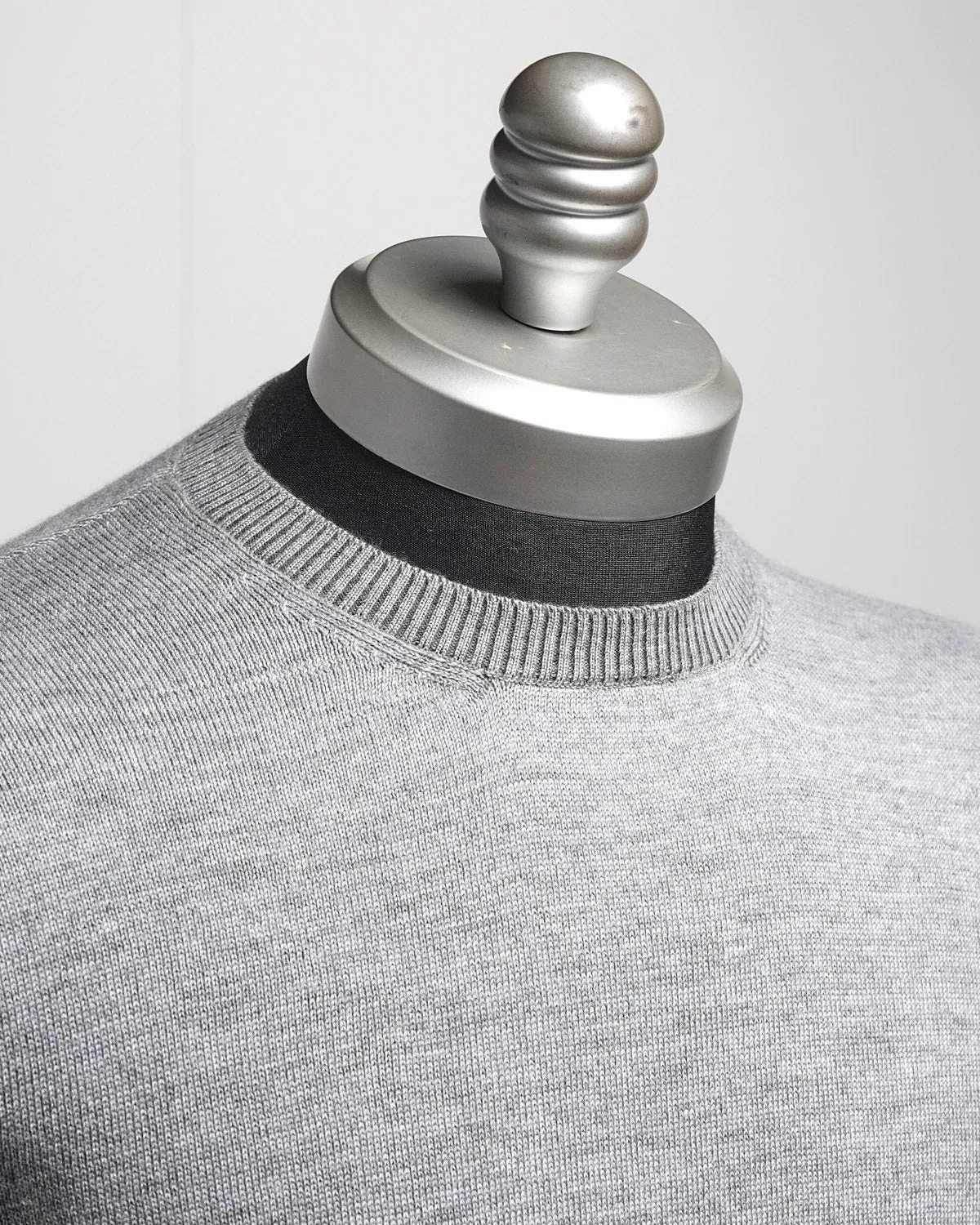 Two Tone Lightweight Wool Crewneck Sweater